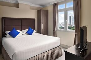 Palace Gate Hotel & Residence by EHM