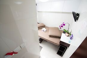 Canada Hotel