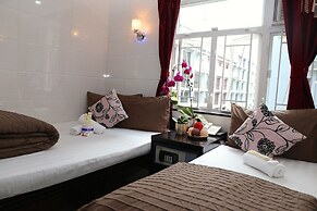 Canada Hotel