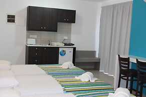 A. Maos Hotel Apartments