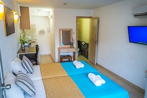 A. Maos Hotel Apartments
