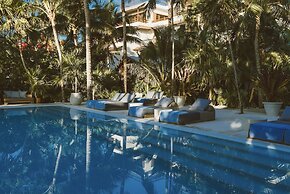 Jashita Hotel