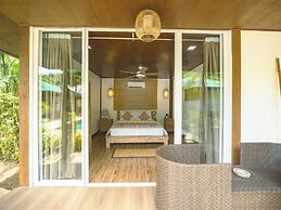 Cadlao Resort & Restaurant