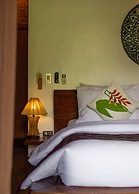 Cadlao Resort & Restaurant