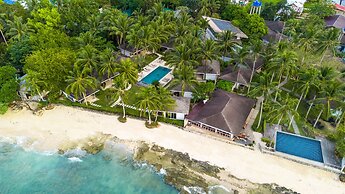 Cadlao Resort & Restaurant