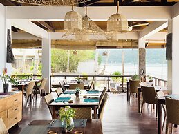 Cadlao Resort & Restaurant
