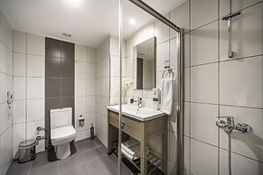 Rox Hotel