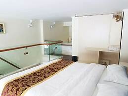 Louidon Mega Duplex Apartment - Beijing Rd