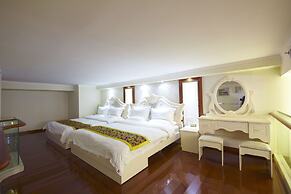 Louidon Mega Duplex Apartment - Beijing Rd