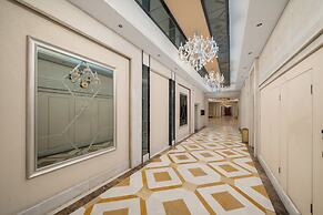 Louidon Mega Duplex Apartment - Beijing Rd