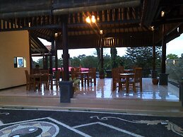 Antari Hotel