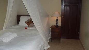 Coral Bay Bungalow