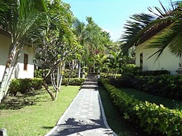 Coral Bay Bungalow