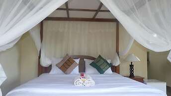 Coral Bay Bungalow