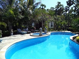 Coral Bay Bungalow