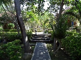Coral Bay Bungalow