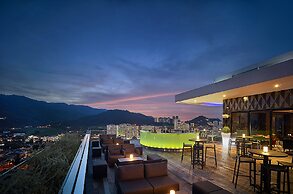 G Hotel Kelawai