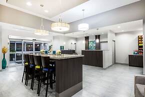 Hawthorn Extended Stay by Wyndham Midland