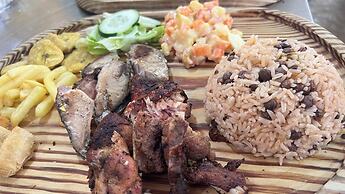 CHALET TROPICAL Hotel & Pool Bar Restaurant
