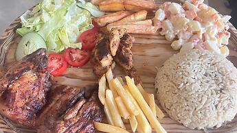 CHALET TROPICAL Hotel & Pool Bar Restaurant