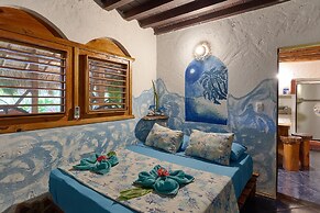CHALET TROPICAL Hotel & Pool Bar Restaurant