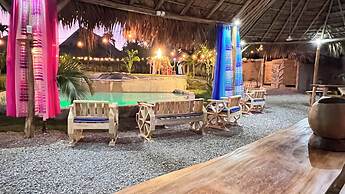 CHALET TROPICAL Hotel & Pool Bar Restaurant