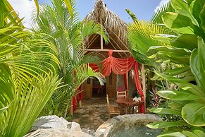 CHALET TROPICAL Hotel & Pool Bar Restaurant