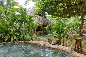 CHALET TROPICAL Hotel & Pool Bar Restaurant