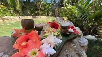 CHALET TROPICAL Hotel & Pool Bar Restaurant