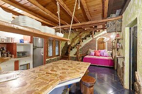 CHALET TROPICAL Hotel & Pool Bar Restaurant