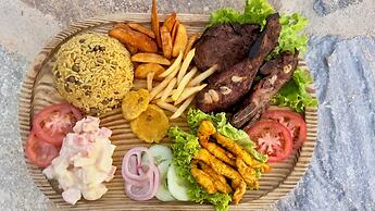 CHALET TROPICAL Hotel & Pool Bar Restaurant