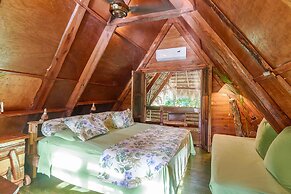 CHALET TROPICAL Hotel & Pool Bar Restaurant
