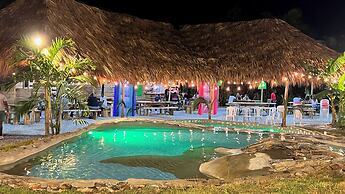 CHALET TROPICAL Hotel & Pool Bar Restaurant