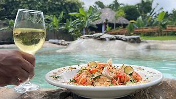 CHALET TROPICAL Hotel & Pool Bar Restaurant
