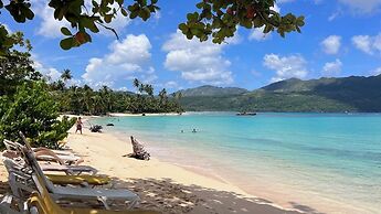 CHALET TROPICAL Hotel & Pool Bar Restaurant