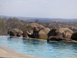 Mbizi Bush Lodge
