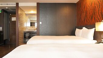 Talmud Hotel Yizhong