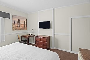 Elk Island Studios – Lamont