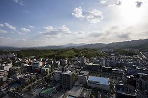 Hyunjin Tourist Hotel