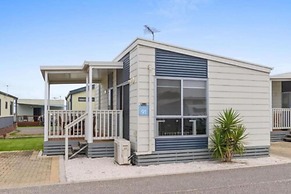 Discovery Parks - Adelaide Beachfront