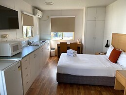 Chinchilla Motor Inn