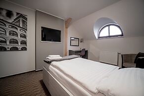 Hotel Grunt