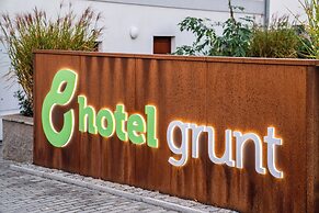 Hotel Grunt
