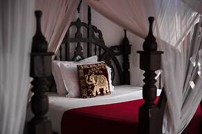Tembo House Hotel