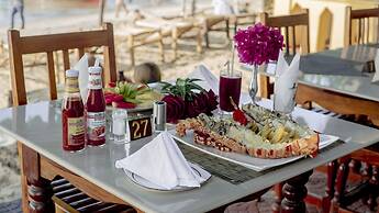 Tembo House Hotel