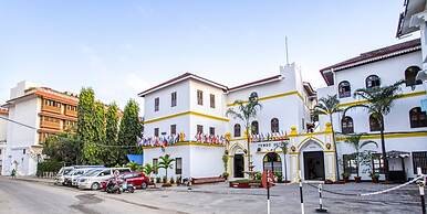 Tembo House Hotel