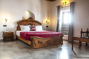 Tembo House Hotel