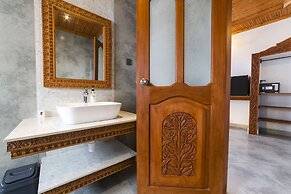 Tembo House Hotel