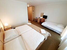 Hotel Mazuria