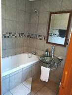 24 Onvrey Guest House